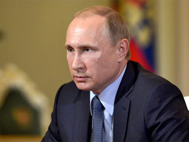 Россия осуществляет миролюбивую внешнюю политику, ей не нужны ничьи территории и ресурсы, она самодостаточная страна, заявил российский президент Владимир Путин в интервью телеканалу "Россия 1"