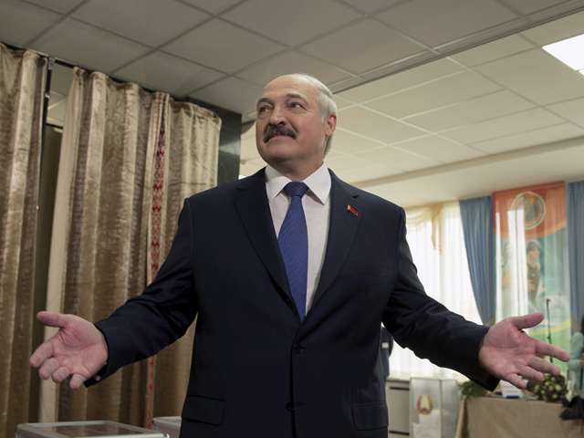 Государственный департамент США поприветствовал мирное проведение выборов президента Белоруссии, на которых в пятый раз подряд выиграл Александр Лукашенко, набравший более 83% голосов