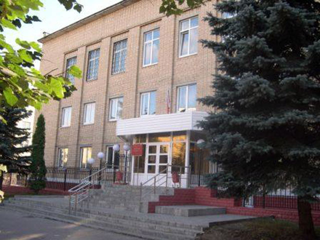 В Советском районном суде Брянска 13 октября стартовал судебный процесс по уголовному делу против бывшего губернатора Брянской области Николая Денина