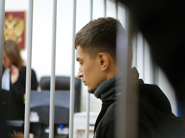 Лефортовский суд Москвы заключил под стражу трех подозреваемых в подготовке теракта в Москве, среди которых оказался 25-летний Аслан Байсултанов