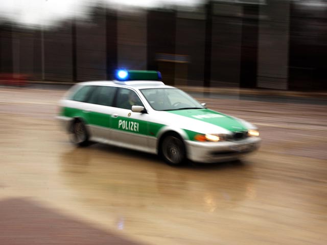 В Германии квартирный вор застрял в кладовке и позвал на помощь полицию