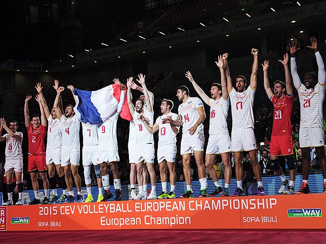 Волейболисты сборной Франции впервые в своей истории стали победителями чемпионата Европы среди мужских команд, который завершился в Италии и Болгарии
