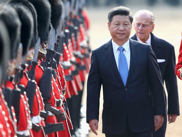 В Великобритании состоялась торжественная церемония, посвященная приезду в страну председателя Китайской народной республики (КНР) Си Цзиньпина