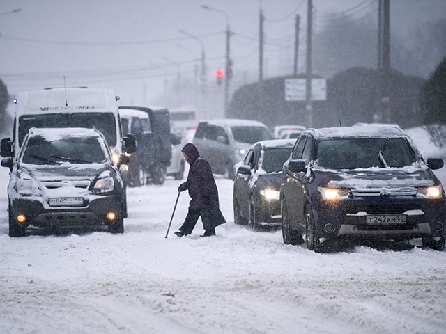 В Омске выпала месячная норма снега