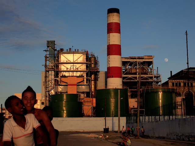 Россия предоставит властям Кубы государственный кредит для финансирования строительства четырех блоков ТЭС на территории острова в объеме 1,2 млрд евро