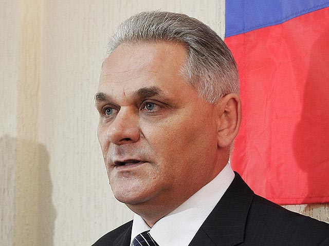 Глава УФМС по республике Крым  Петр Ярош