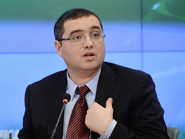 Председателю оппозиционной молдавской "Нашей партии" Ренато Усатому, задержанному в аэропорту столицы страны Кишинева, в субботу предъявлено обвинение в нарушении тайны переписки