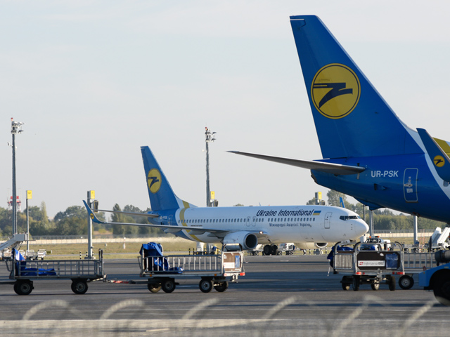 Самолеты в аэропорту "Борисполь"