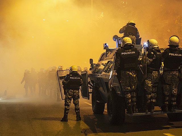 Власти Черногории считают реакцию России на обвинения в том, что РФ якобы организовала протестные акции в Подгорице, подтверждением причастности Москвы к антиправительственным выступлениям