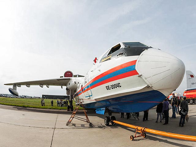 В готовность к реагированию приведена аэромобильная группа отряда центра "Спас", Центра "Лидер" МЧС России, два самолета Ил-76 и один самолет Бе-200