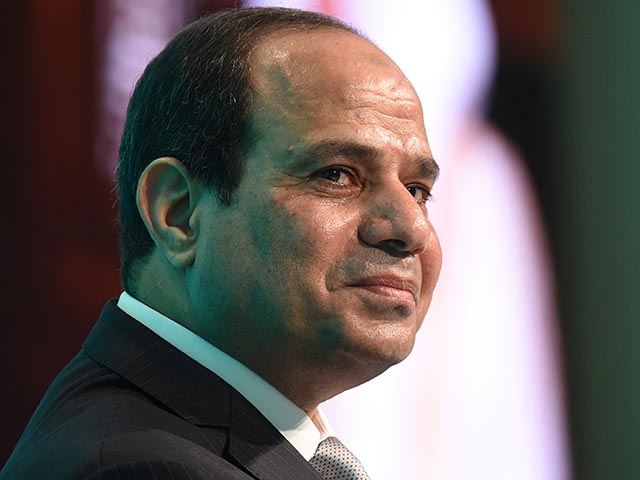 "Пропагандистские заявления о том, что самолет был сбит боевиками ИГ, направлены лишь на дестабилизацию обстановки в этом регионе и на то, чтобы испортить имидж Египта. Уверяю вас, ситуация в этой части страны находится под контролем", - заявил Абдель Фат