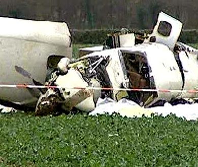 В районе поселка Коктебель в Крыму произошло крушение небольшого частного самолета Cessna.В результате инцидента погибли четыре человека