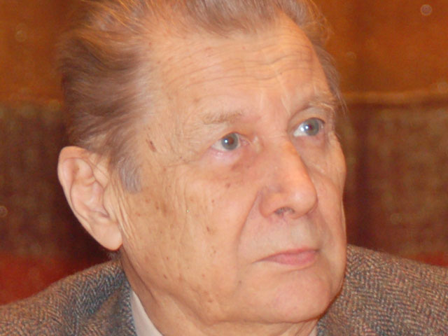 Знаменитый советский и российский композитор, пианист и педагог Андрей Эшпай скончался в Москве в воскресенье на 91-м году жизни