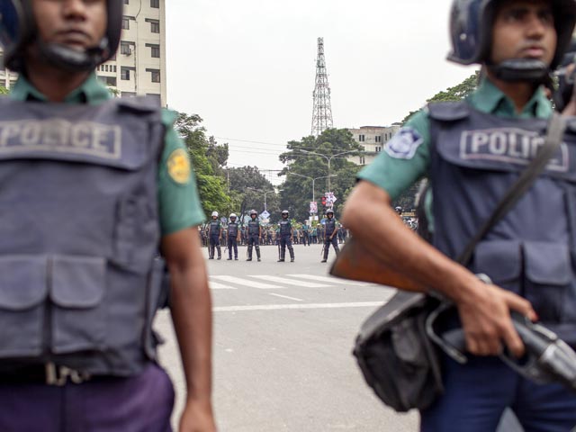 В Бангладеш казнят убийц двух мальчиков, в одного из которых бывший босс накачал компрессором воздух