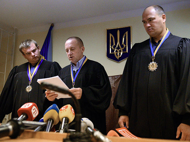 Суд в Киеве сегодня начнет рассмотрение по существу дела арестованных на Украине россиян
