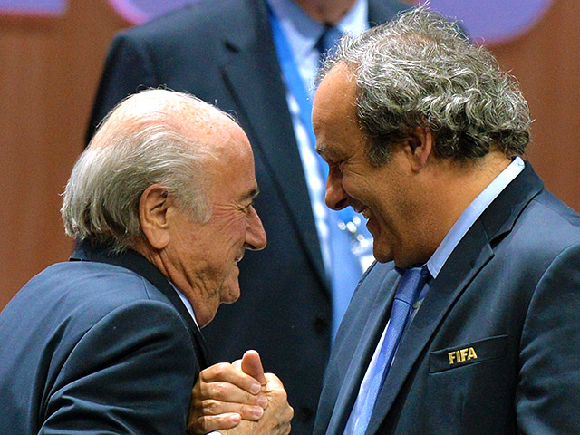 Президент ФИФА Йозеф Блаттер и глава УЕФА Мишель Платини могут быть отстранены от любой связанной с футболом деятельности на шесть лет