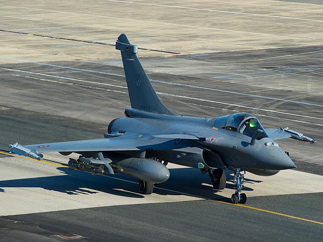 Французские ВВС нанесли новый удар по позициям ИГ в сирийской Ракке