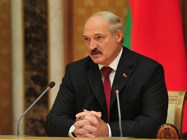 Лукашенко согласился со всеми условиями МВФ, чтобы получить новый кредит 