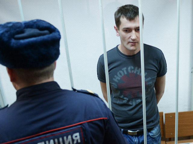 Брату известного оппозиционера Олегу Навальному, который отбывает наказание за мошенничество в орловской исправительной колонии N5, требуется срочная операция