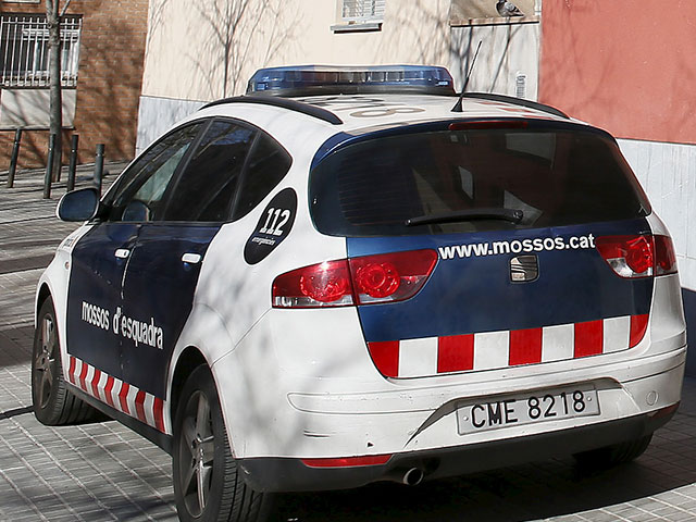 Полиция Испании проводит в Каталонии спецоперацию против организованной преступной группировки "Латиноамериканские короли"