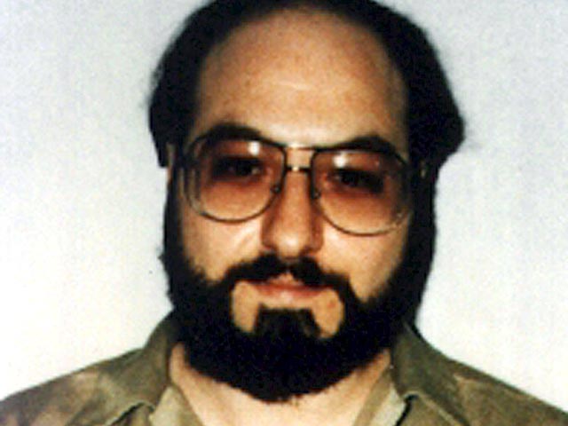 В США после 30 лет тюрьмы освобожден осужденный пожизненно израильский шпион Джонатан Поллард (фото 1991 г.)