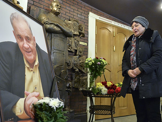 Эльдара Рязанова похоронят на Новодевичьем кладбище 3 декабря