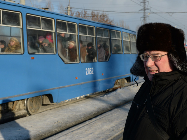 В Новосибирске объявили конкурс красоты среди пассажирок знаменитого в городе трамвая N13, прославившегося многочисленными инцидентами с его участием и имеющего собственный аккаунт в Twitter