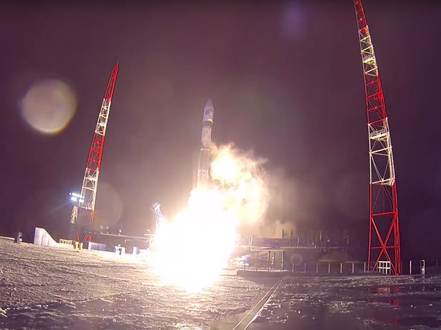 Ракета-носитель "Союз-2.1В" вывела на орбиту два новых военных спутника для Минобороны