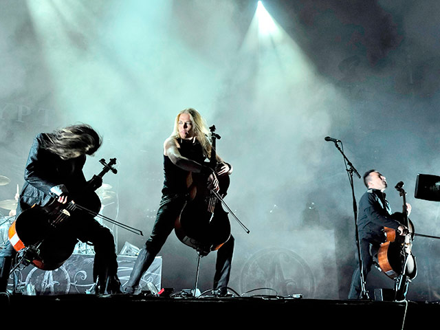 Финская группа Apocalyptica исполнила гимн России на концерте в Новосибирске