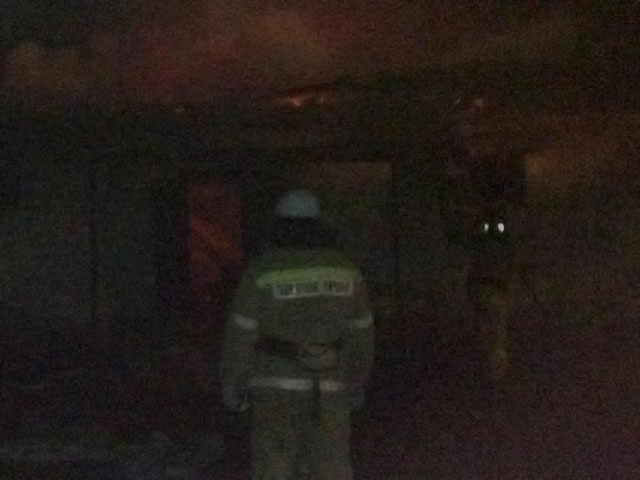 Сгорело здание больницы в селе Алферовка Новохоперского района. Площадь пожара составляла 450 м, кровля частично обрушилась, огонь тушили три часа