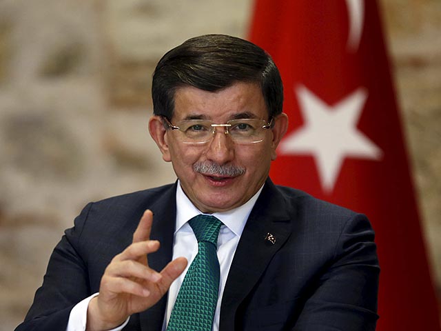 Премьер-министр Турции Ахмет Давуоглу заявил, что Анкара приняла "необходимые меры" по инциденту в Эгейском море, в котором корабль ВМС РФ "Сметливый" открыл огонь по турецкому рыболовецкому судну