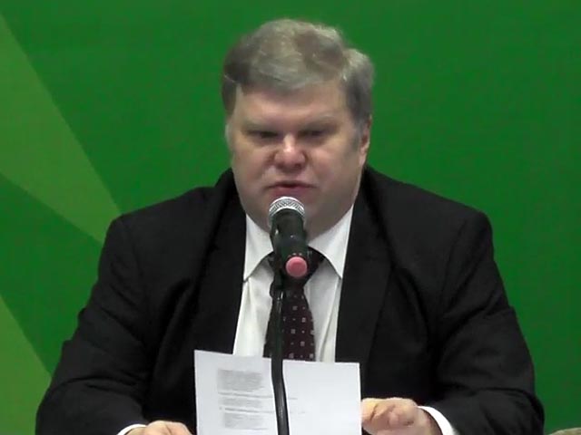Лидер партии "Яблоко" Сергей Митрохин, выступая на съезде партии, назвал заказным антикоррупционные расследования "определенных блоггеров"