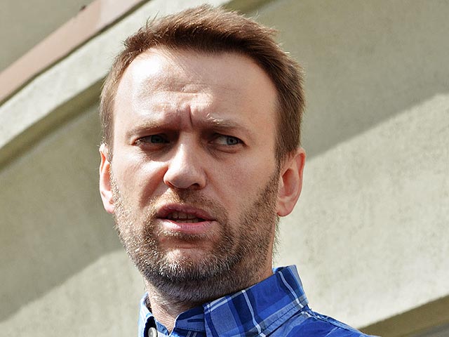 Следственный комитет РФ проводит проверку на наличие клеветы в словах оппозиционера Алексея Навального в адрес судьи Никулинского районного суда Москвы Евгения Борисова