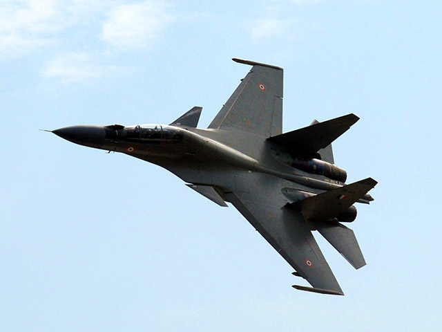 Независимое аудиторское агентство Индии Comptroller and Auditor General (CAG) опубликовало отчет, в котором говорится о плохом состоянии самолетов российского производства Су-30МКИ, стоящих на вооружении индийских ВВС