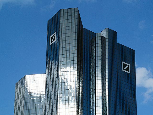 Новые детали "российского скандала" в Deutsche Bank: сумма подозрительных сделок выросла с 6 до 10 млрд долларов