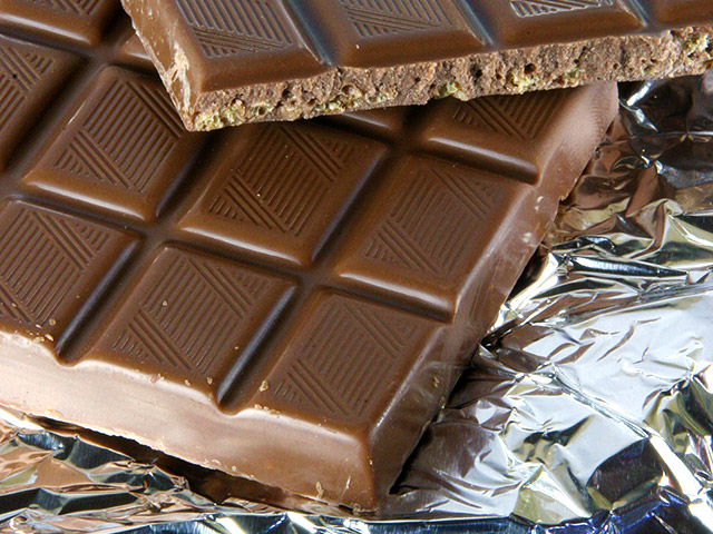 Кондитеры в 2015 году существенно снизили закупки какао-продуктов, поэтому в новом году падение производства шоколадных изделий может ускориться