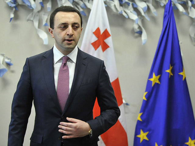 Премьер-министр Грузии Ираклий Гарибашвили во время чрезвычайного брифинга в администрации правительства объявил о своей отставке