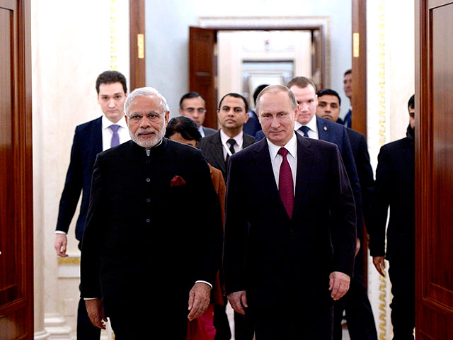 Неформальная встреча Владимира Путина с Премьер-министром Индии Нарендрой Моди