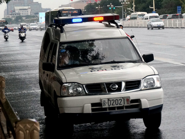 В четверг суд N3 Пекина в КНР вынес приговор шоферу, который после ДТП въехал на своем автомобиле в группу пешеходов. В итоге пострадали больше десяти человек, а некоторые из них скончались от полученных травм