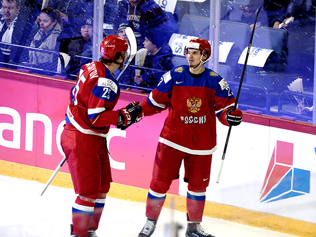 Хоккеисты молодежной сборной России (игроки до 20 лет) в серии буллитов взяли верх над сверстниками из Чехии в стартовом матче на групповом этапе чемпионата мира, который начался в Финлянди