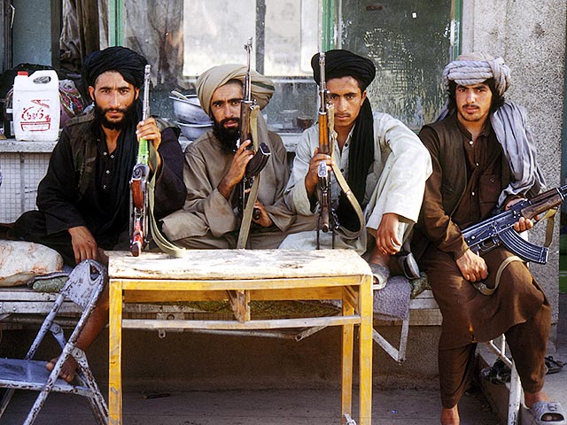 Афганское движение "Талибан" заявляет, что не ведет переговоров с Россией по вопросам борьбы с распространением влияния "Исламского государства" (ИГ, также ДАИШ, запрещенная в России террористическая организация)
