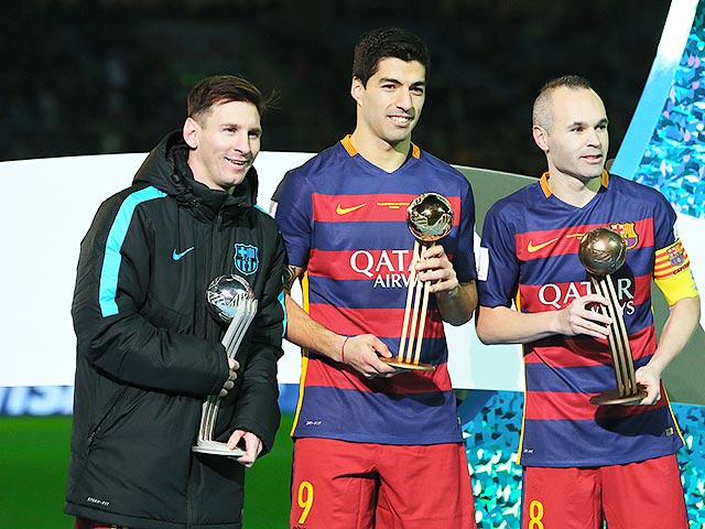 Нападающий испанской "Барселоны" и сборной Аргентины по футболу Лионель Месси получил приз Globe Soccer Awards как лучший игрок 2015 года. Его соперниками по номинации были форвард "Реала" и сборной Португалии Криштиану Роналду и вратарь сборной Италии