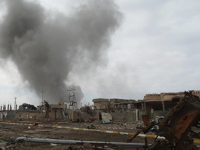 Боевики укрепились в нескольких районах Рамади, о захвате которого отчиталась иракская армия