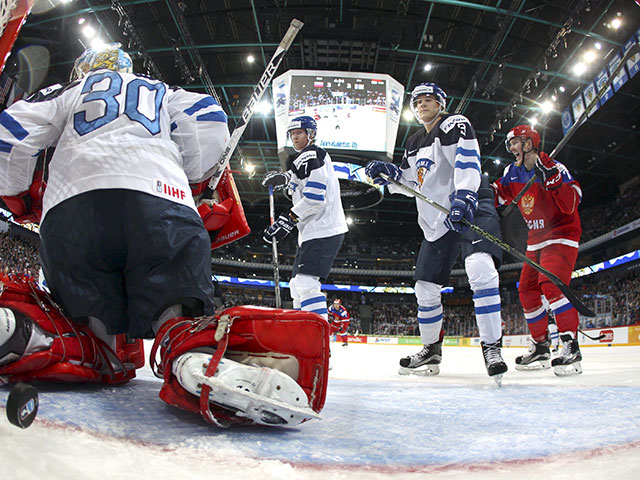 Молодые российские хоккеисты одержали волевую победу над финнами