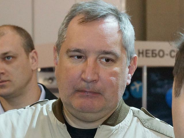 Вице-премьер Дмитрий Рогозин выстрелил себе в ногу и попал в больницу Вице-премьер Дмитрий Рогозин выстрелил себе в ногу и попал в больницу