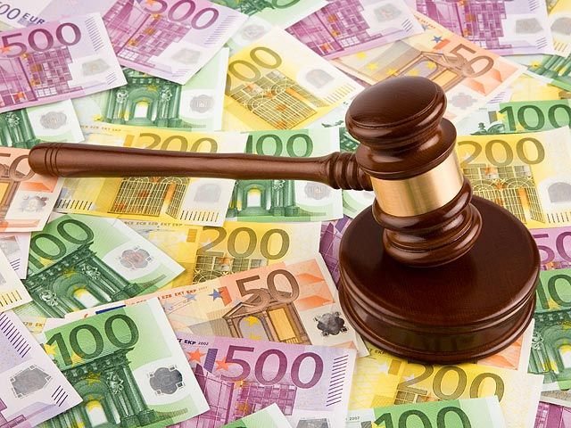 Амстердамский суд встал на сторону женщины, которая во время бракоразводного процесса выиграла в лотерею 2,1 млн евро