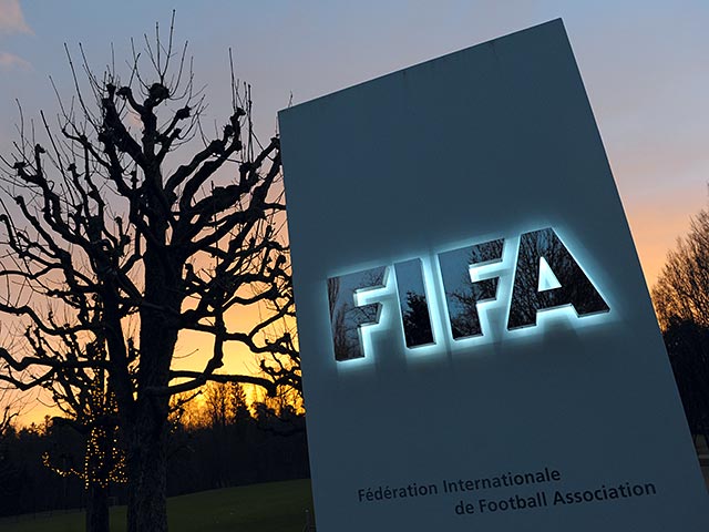 Американский телеканал ESPN пригласил поучаствовать в дебатах кандидатов в президенты Международной федерации футбольных ассоциаций (ФИФА) выборы нового главы которой должны состояться 26 февраля в Цюрихе