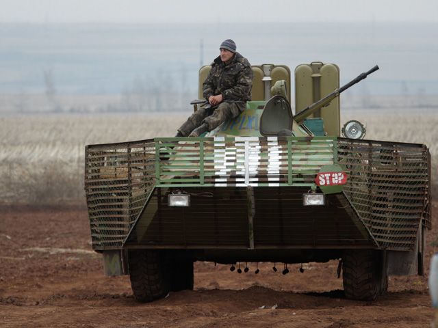 Украинские силовики готовятся захватить село Коминтерново в буферной зоне на юге Донбасса