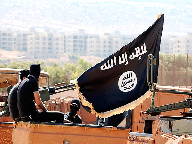 Усилия международной антитеррористической коалиции привели к тому, что запрещенная в РФ террористическая группировка "Исламское государство" (ДАИШ) за прошедший 2015 год утратила контроль над 40% своей территории в Ираке и 20% - в Сирии