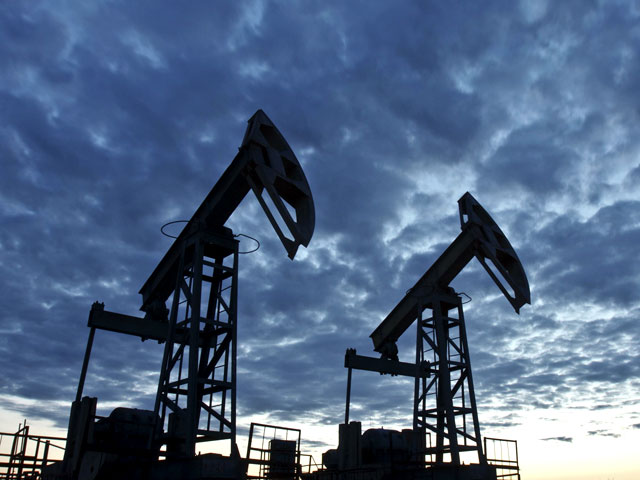 Обвал нефтяных цен продолжается: нефть североморской марки Brent стоит уже дешевле 33 долларов за баррель